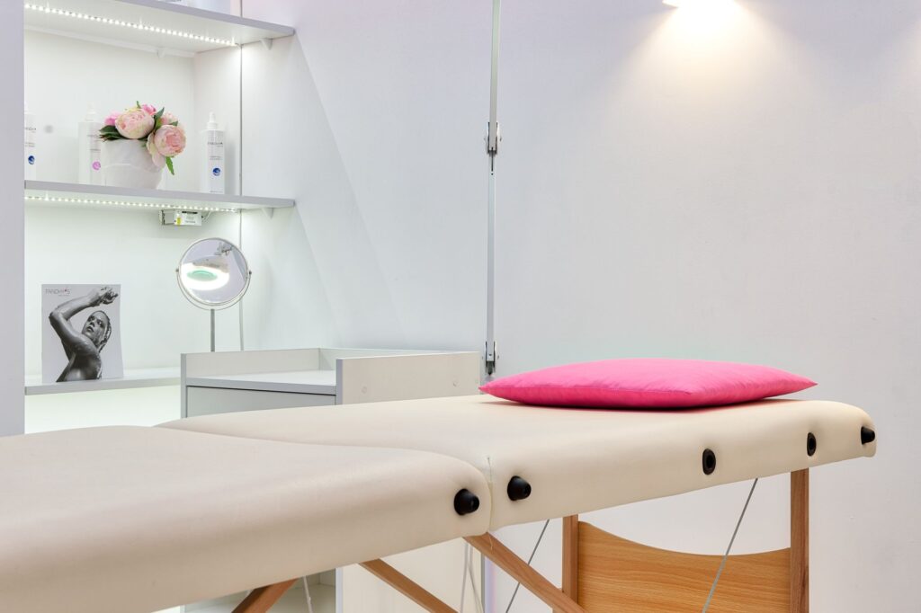 Rustige, lichte salon